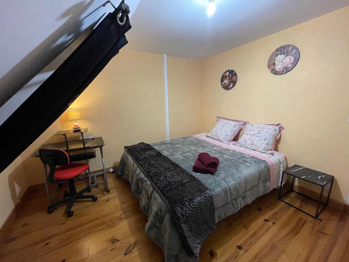 Appart' Prive A Issoudun : Confort Et Style Extérieur photo